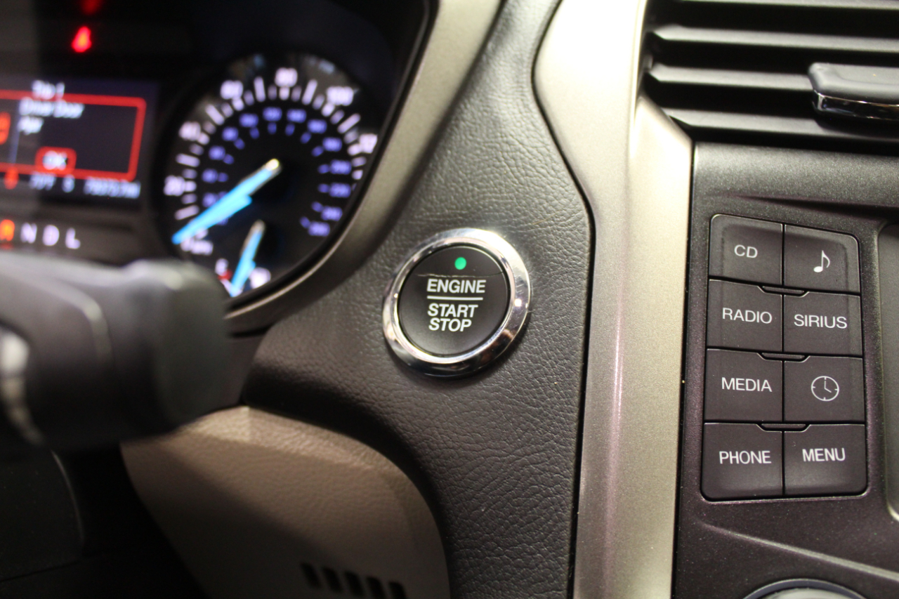 Ford Fusion SE FWD 2018 Ford Fusion SE FWD 2018