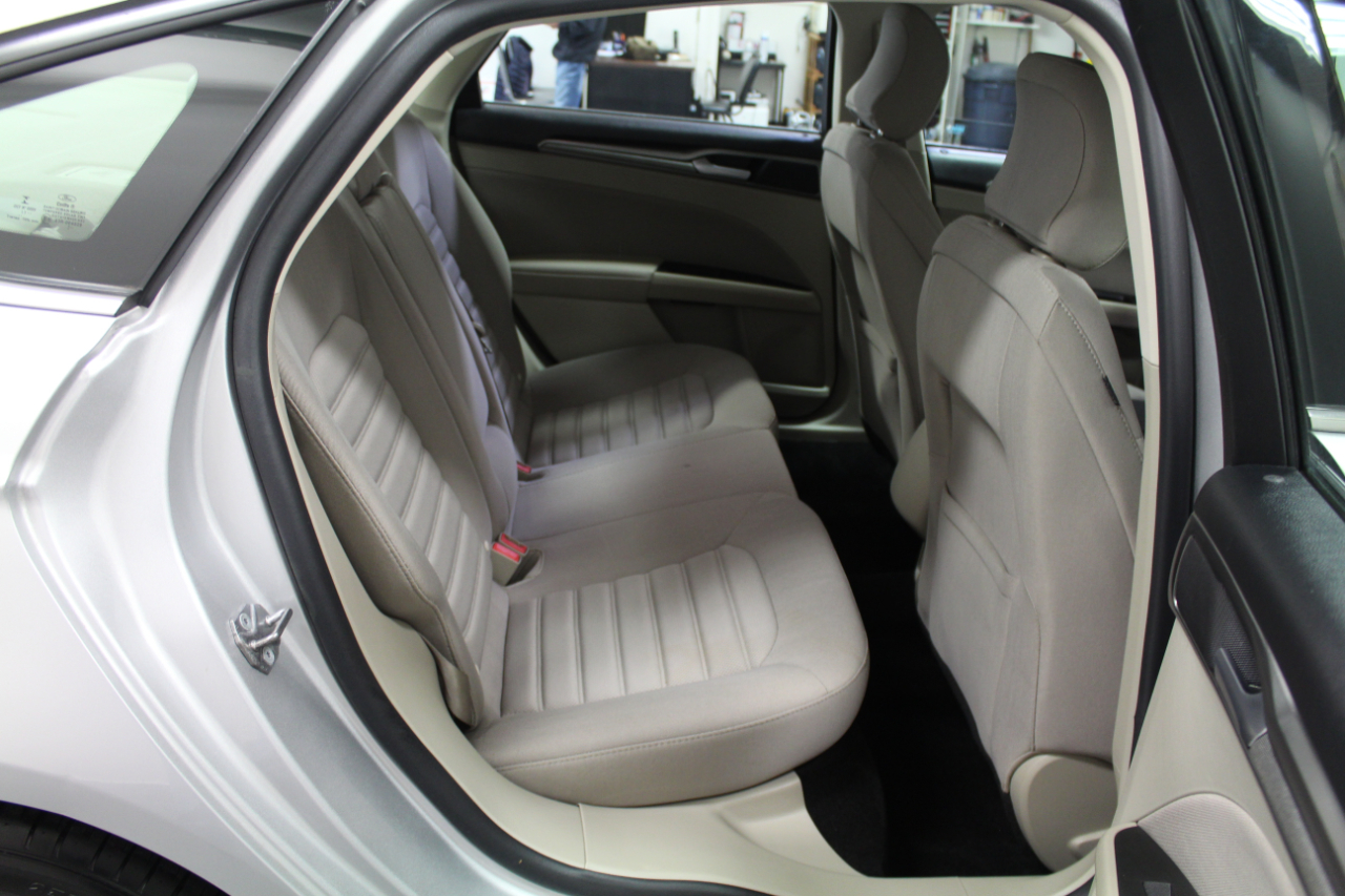 Ford Fusion SE FWD 2018 Ford Fusion SE FWD 2018