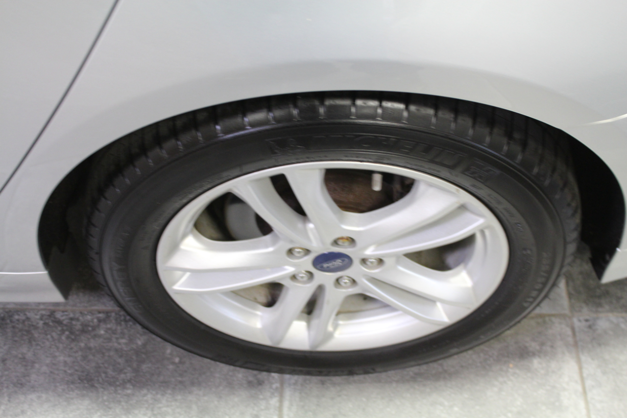 Ford Fusion SE FWD 2018 Ford Fusion SE FWD 2018