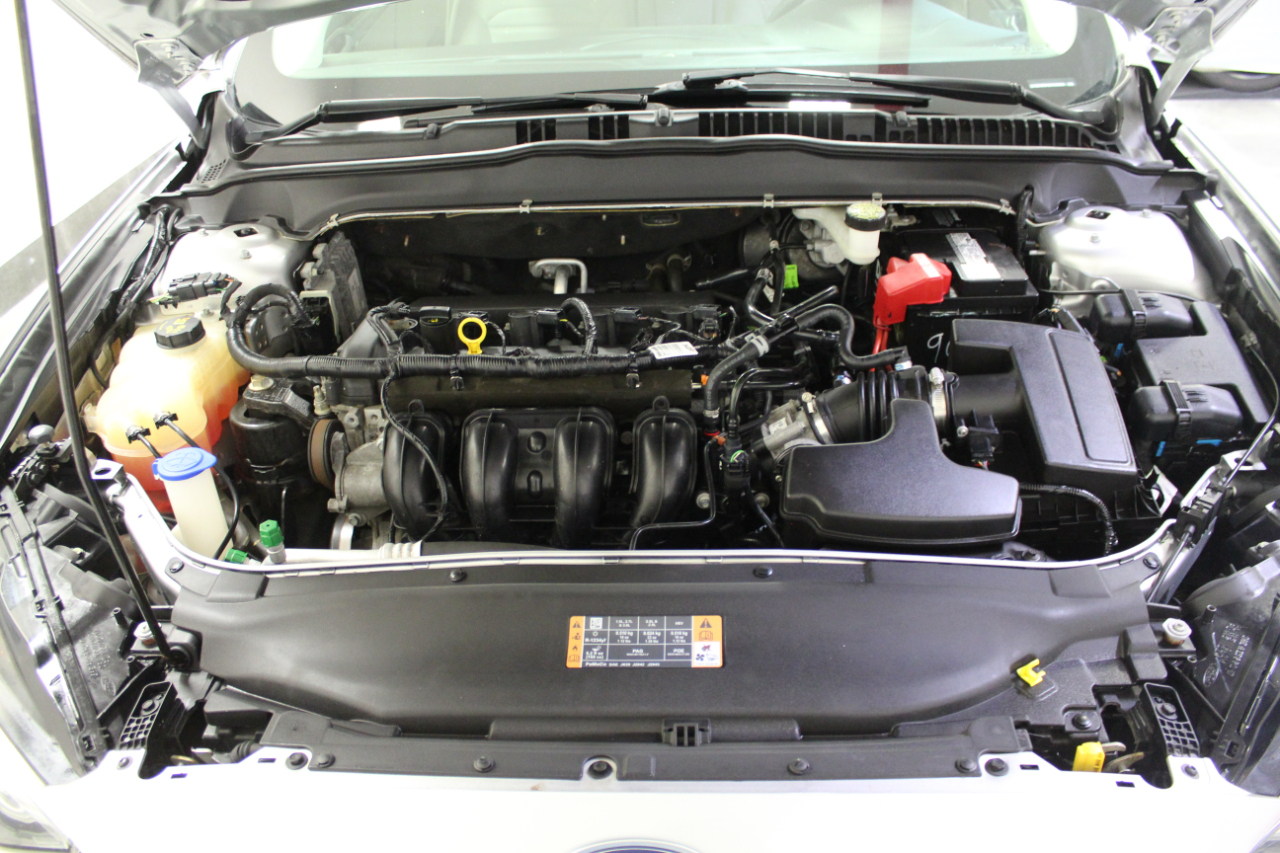 Ford Fusion SE FWD 2018 Ford Fusion SE FWD 2018