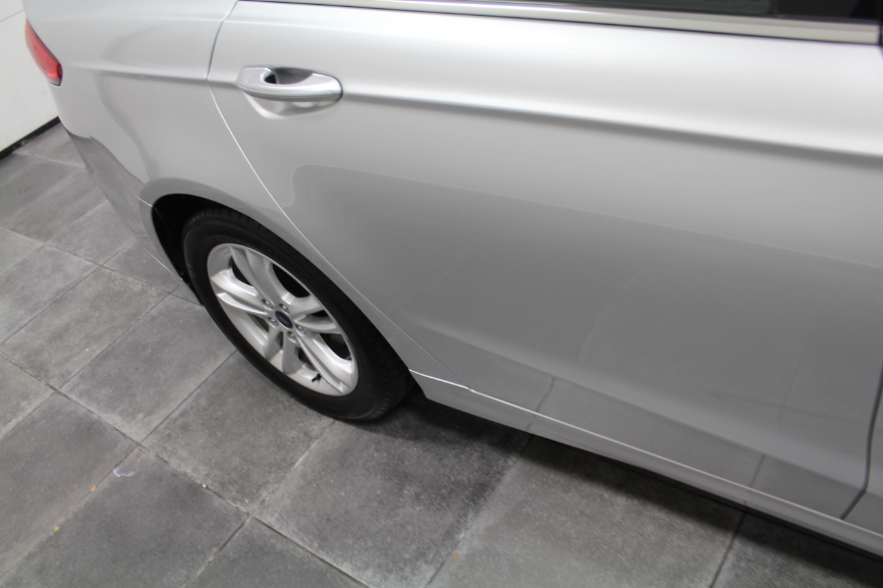 Ford Fusion SE FWD 2018 Ford Fusion SE FWD 2018