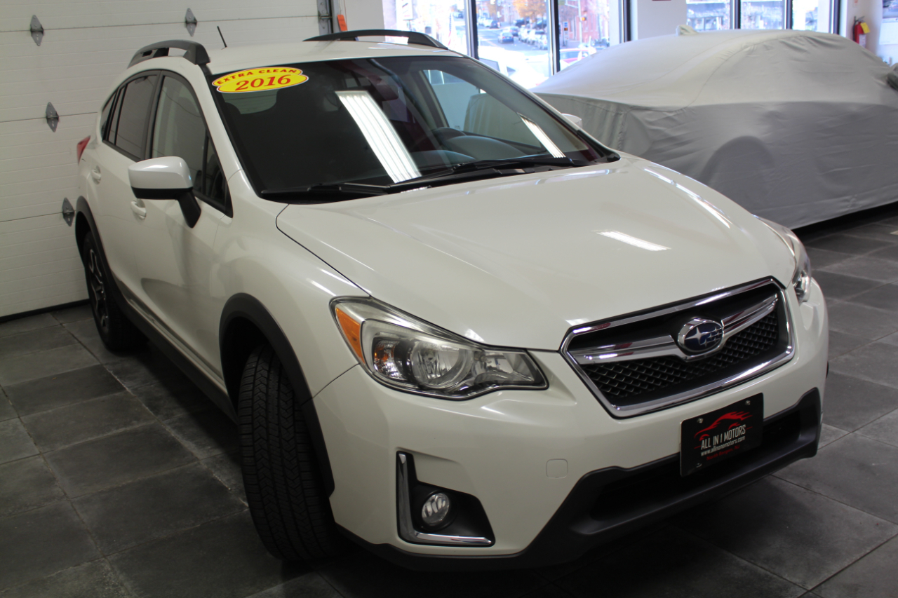 2016 Subaru Crosstrek 2.0i Premium photo 2