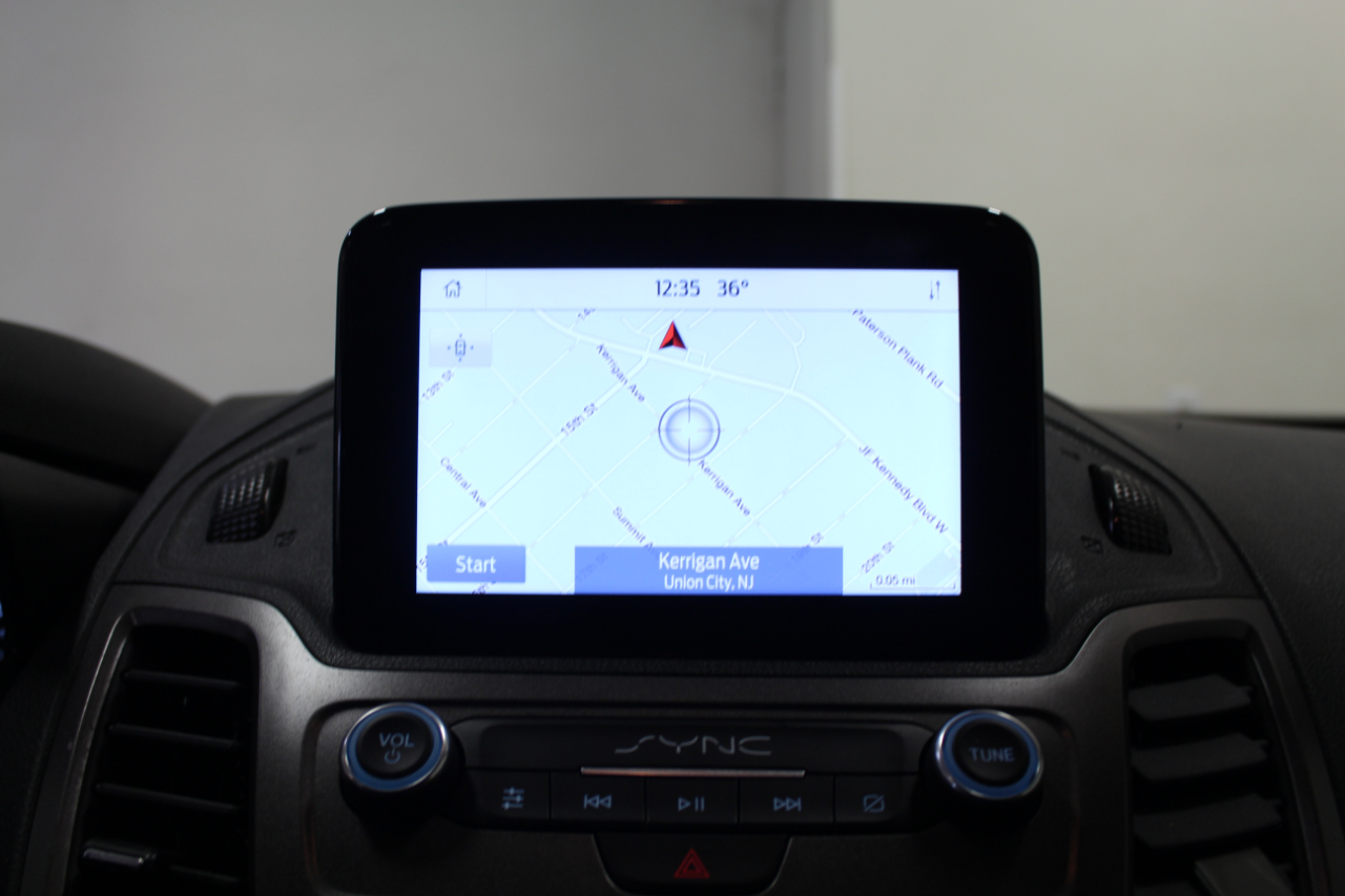 Ford Transit Connect Van XLT LWB w/Rear Symmetrical Doors 2023