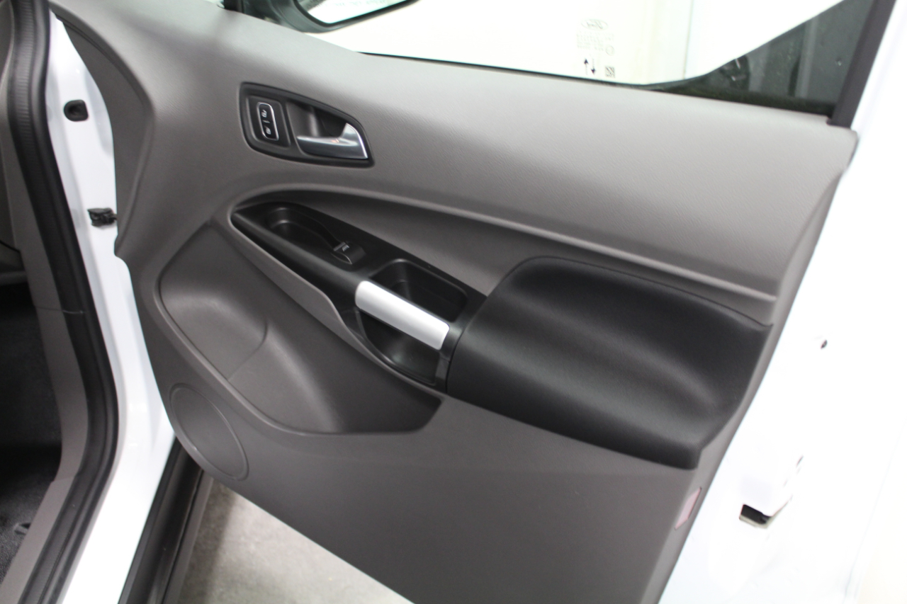 Ford Transit Connect Van XLT LWB w/Rear Symmetrical Doors 2023