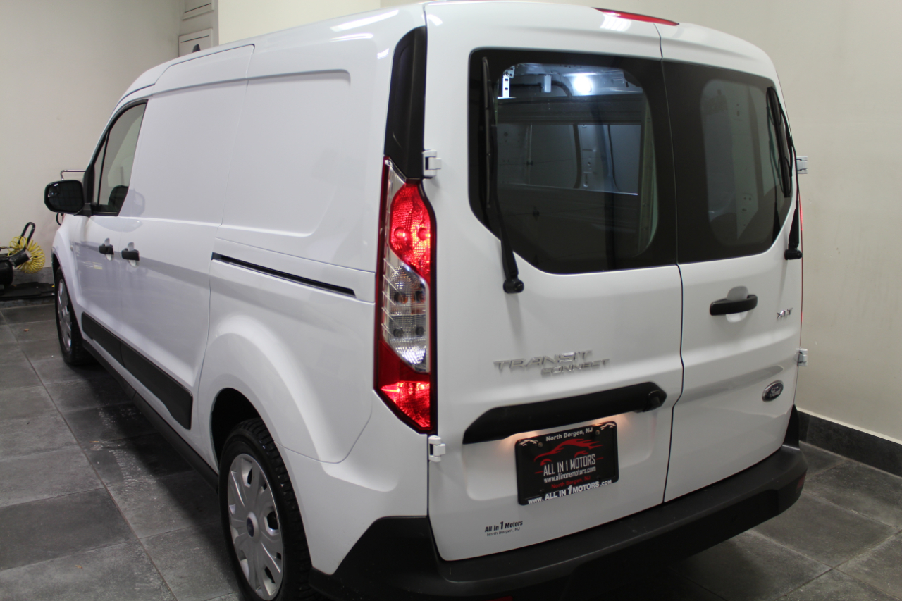 Ford Transit Connect Van XLT LWB w/Rear Symmetrical Doors 2022