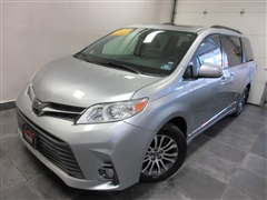 2019 Toyota Sienna 