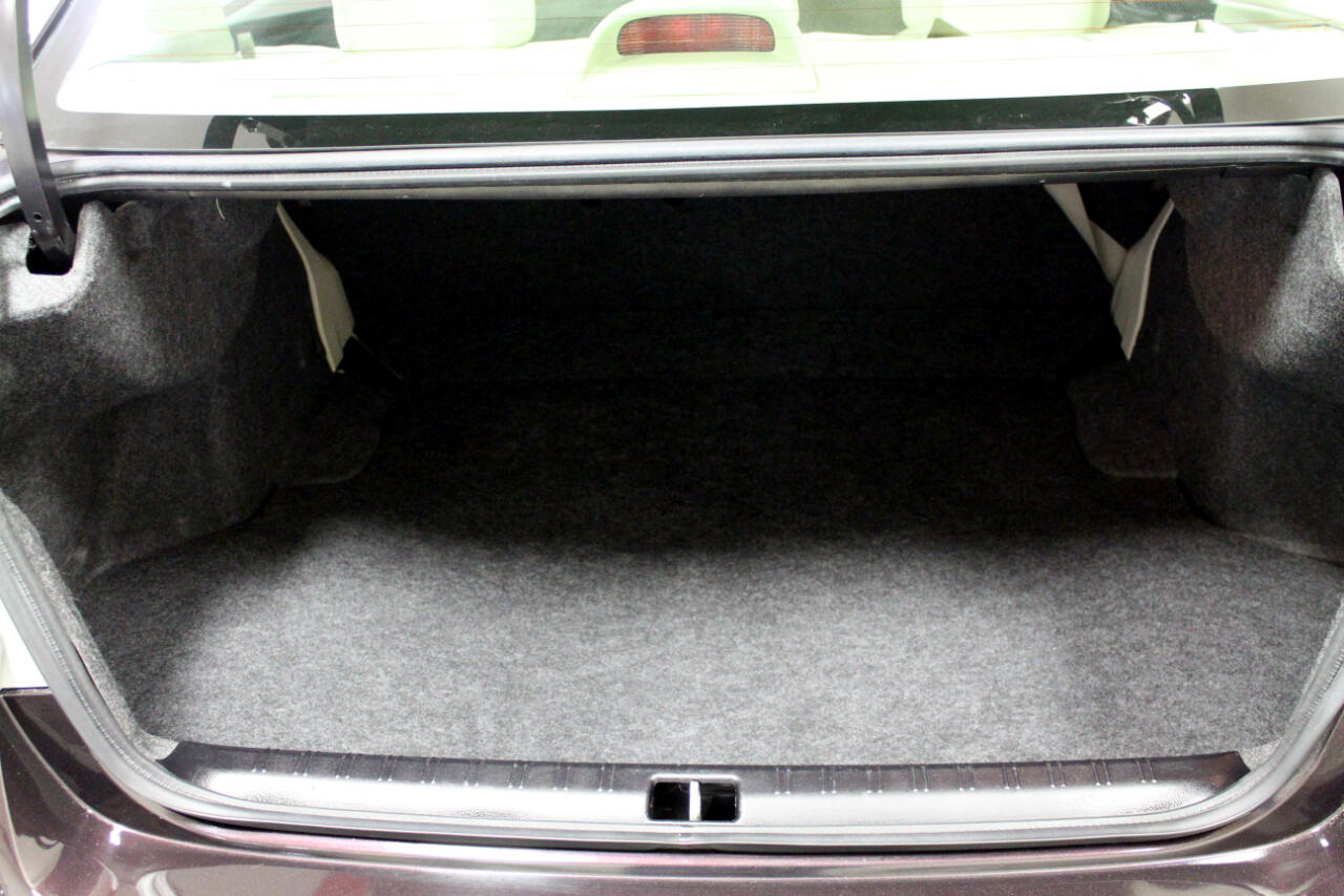 Subaru Impreza Sedan 4dr Auto 2.0i Premium 2012