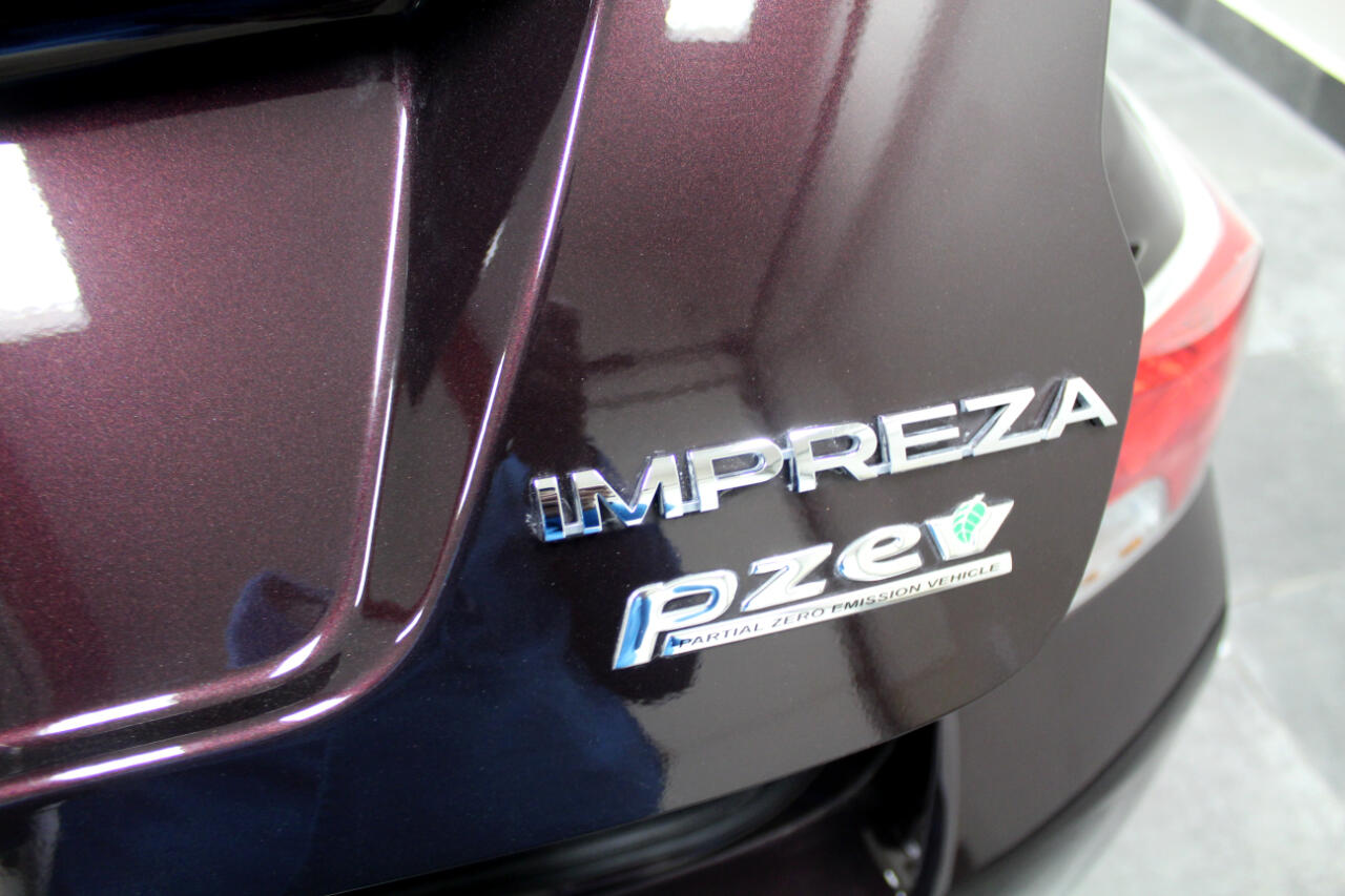 Subaru Impreza Sedan 4dr Auto 2.0i Premium 2012