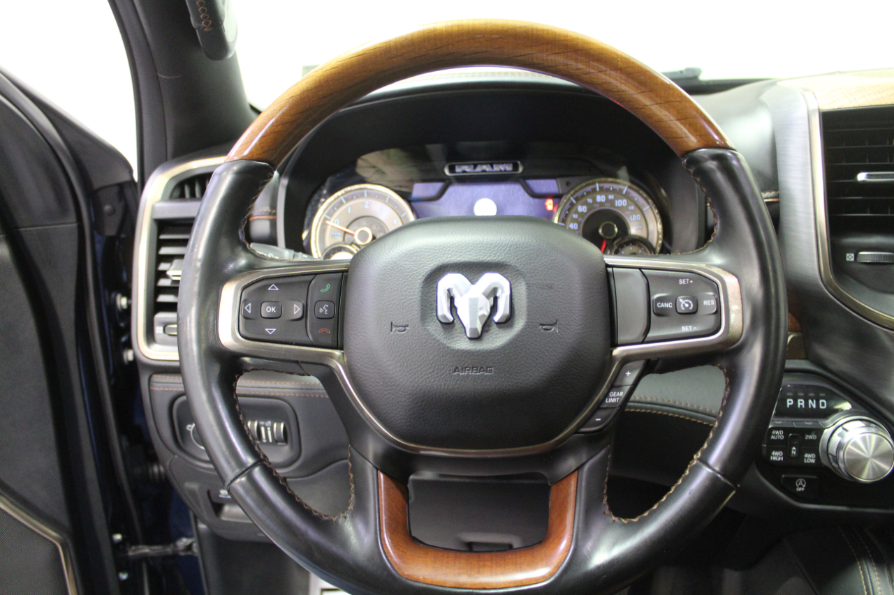 RAM 1500 Longhorn 4x4 Crew Cab 5'7" Box 2021