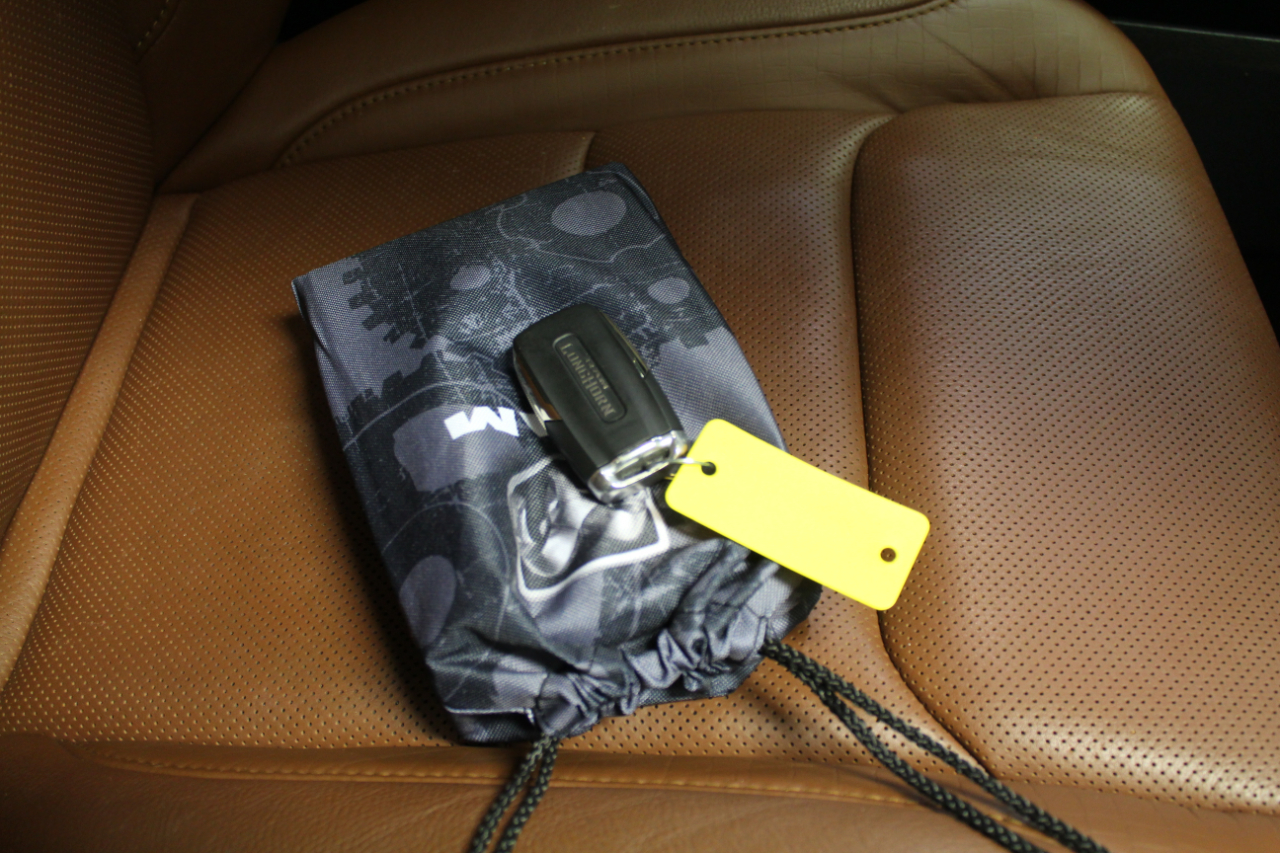 RAM 1500 Longhorn 4x4 Crew Cab 5'7" Box 2021