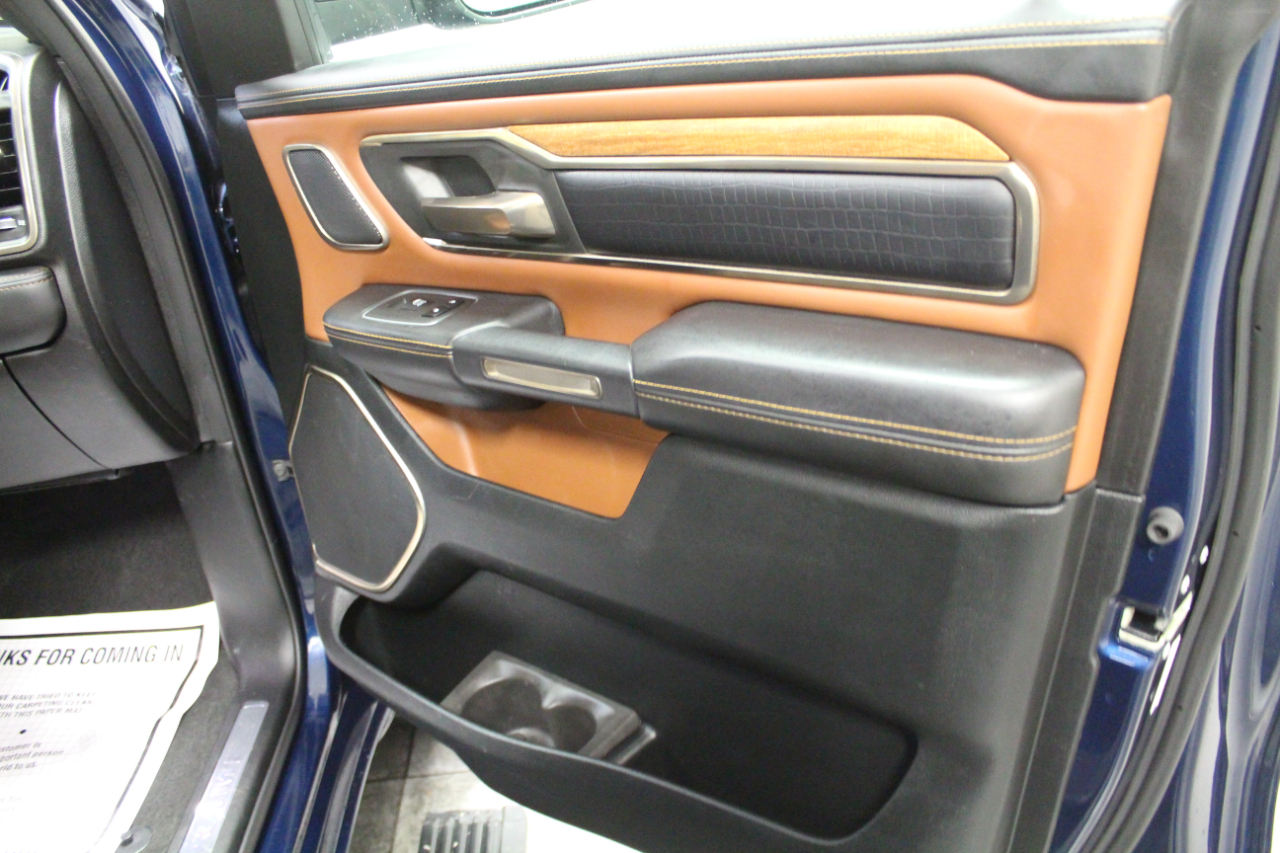 RAM 1500 Longhorn 4x4 Crew Cab 5'7" Box 2021