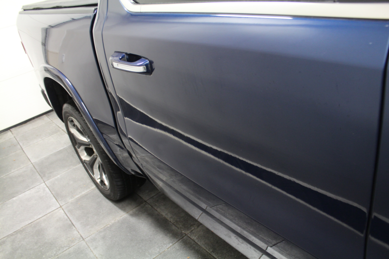 RAM 1500 Longhorn 4x4 Crew Cab 5'7" Box 2021