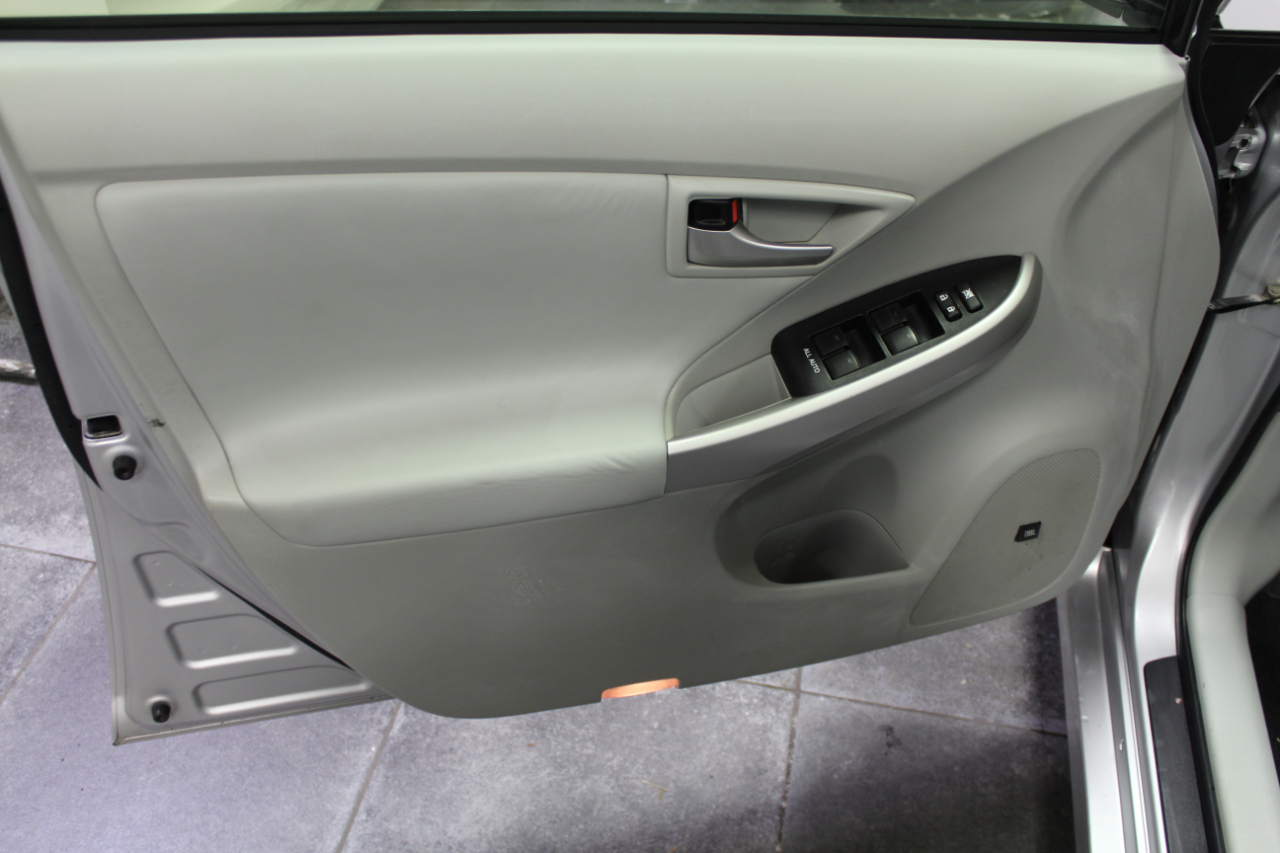 Toyota Prius 5dr HB Four (Natl) 2014