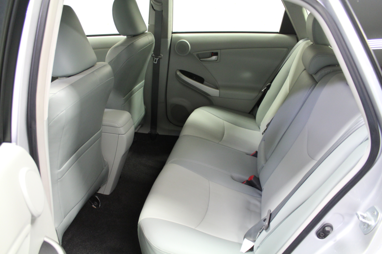 Toyota Prius 5dr HB Four (Natl) 2014