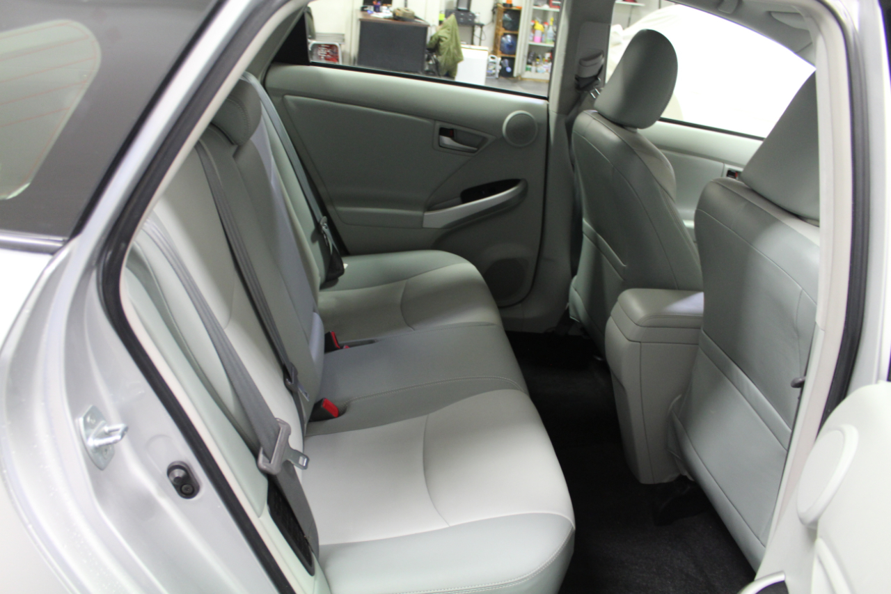 Toyota Prius 5dr HB Four (Natl) 2014