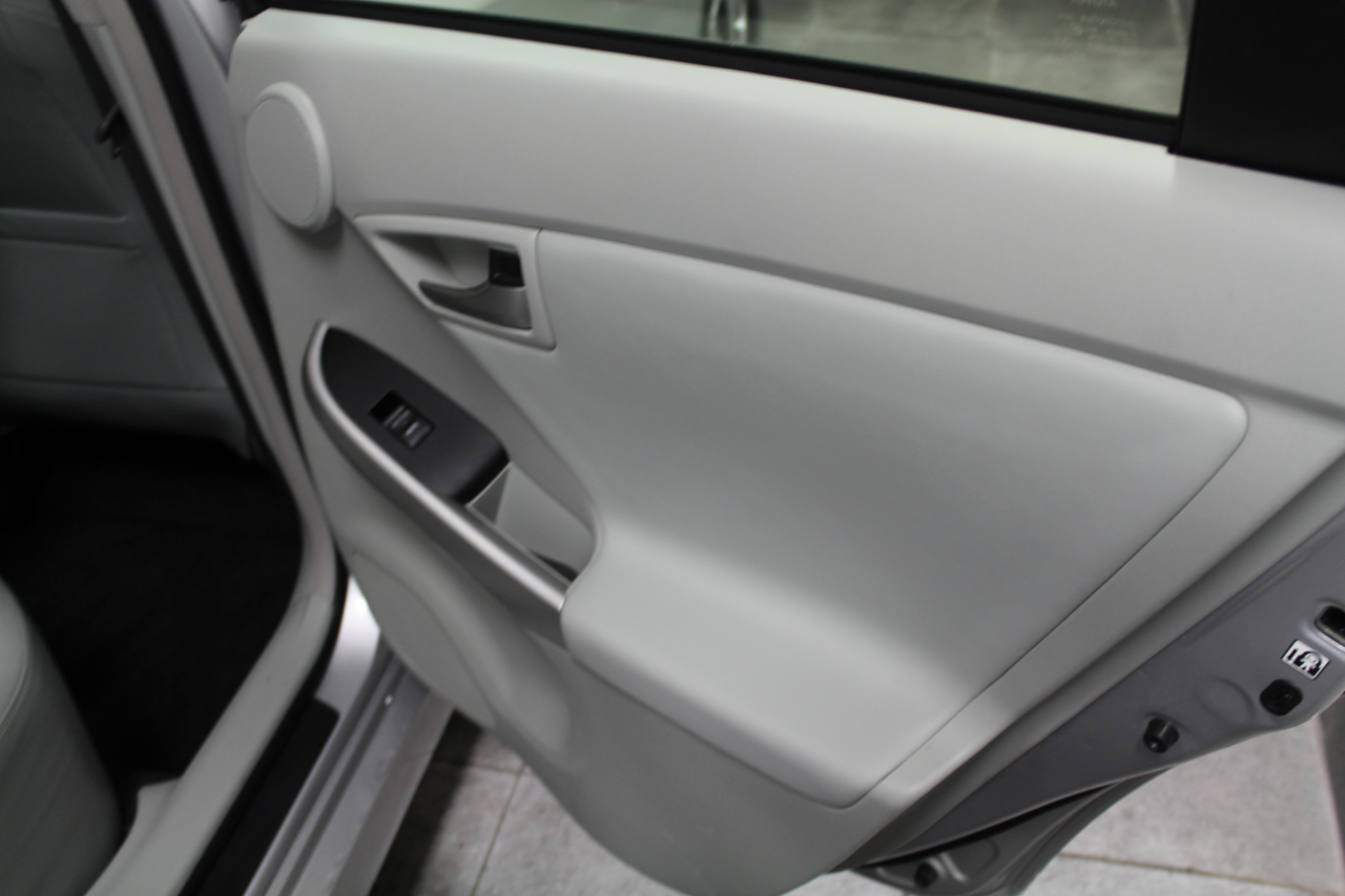 Toyota Prius 5dr HB Four (Natl) 2014