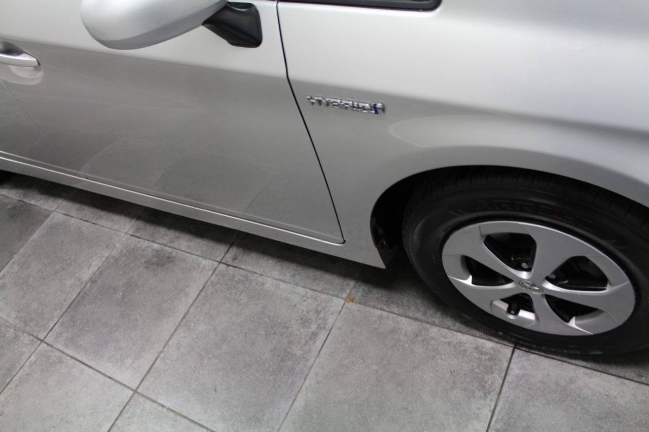 Toyota Prius 5dr HB Four (Natl) 2014