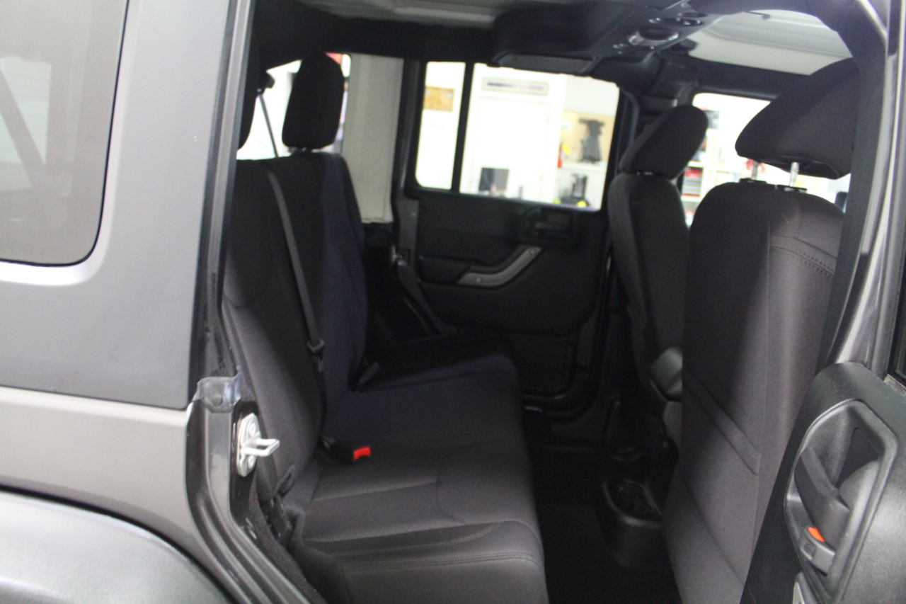 Jeep Wrangler Unlimited Sport 4x4 2017