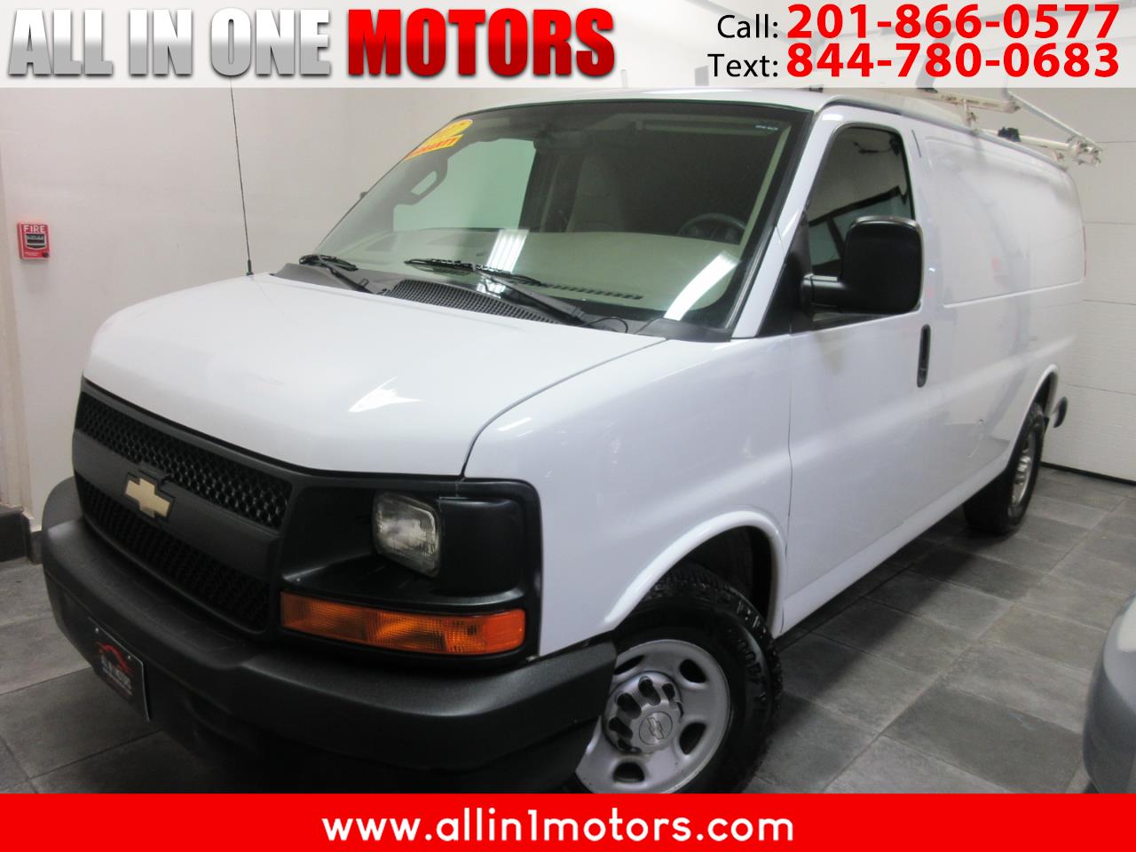 2017 Chevrolet Express Cargo Van RWD 2500 135"