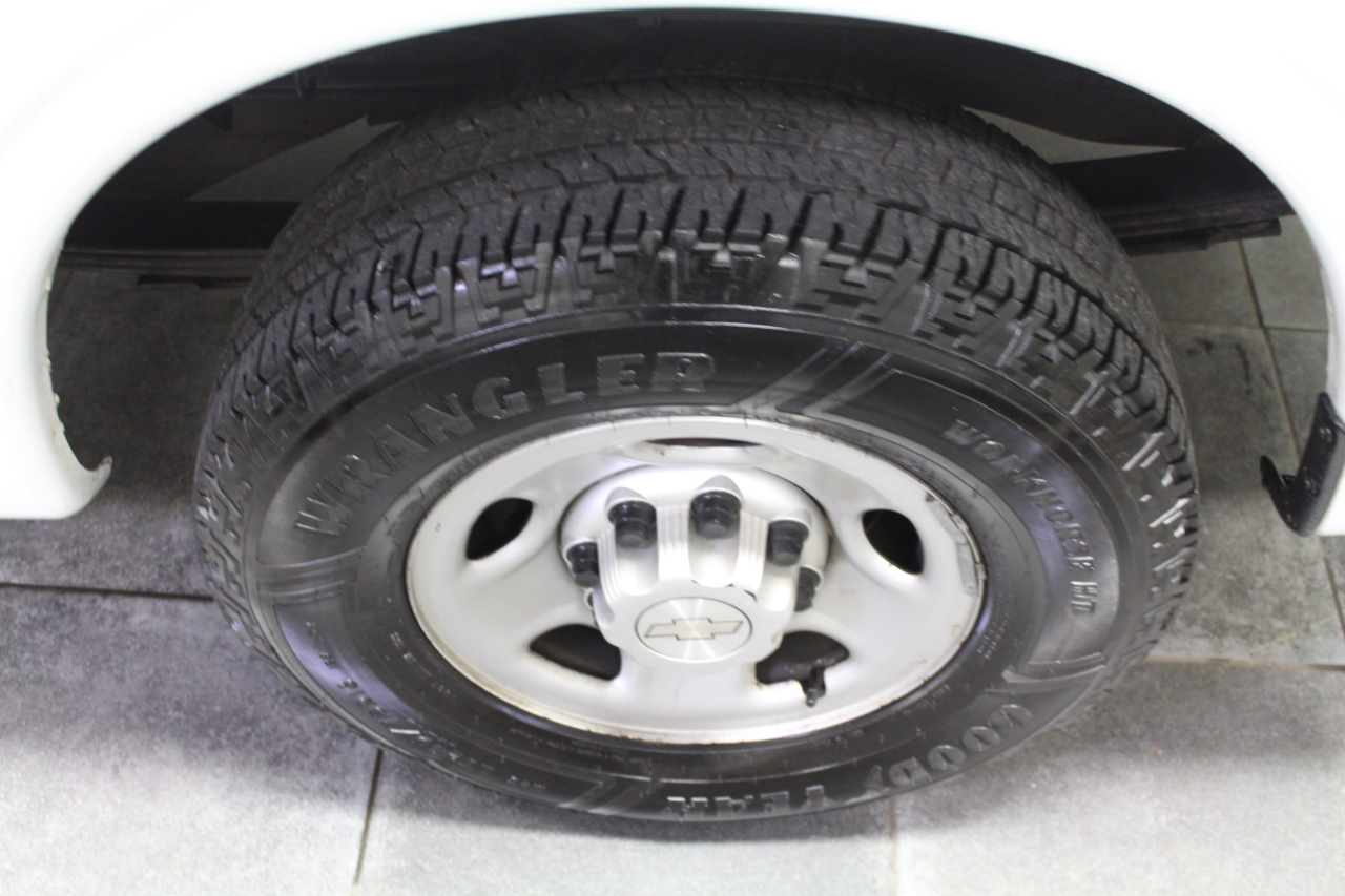 Chevrolet Express Cargo Van RWD 2500 135" 2017