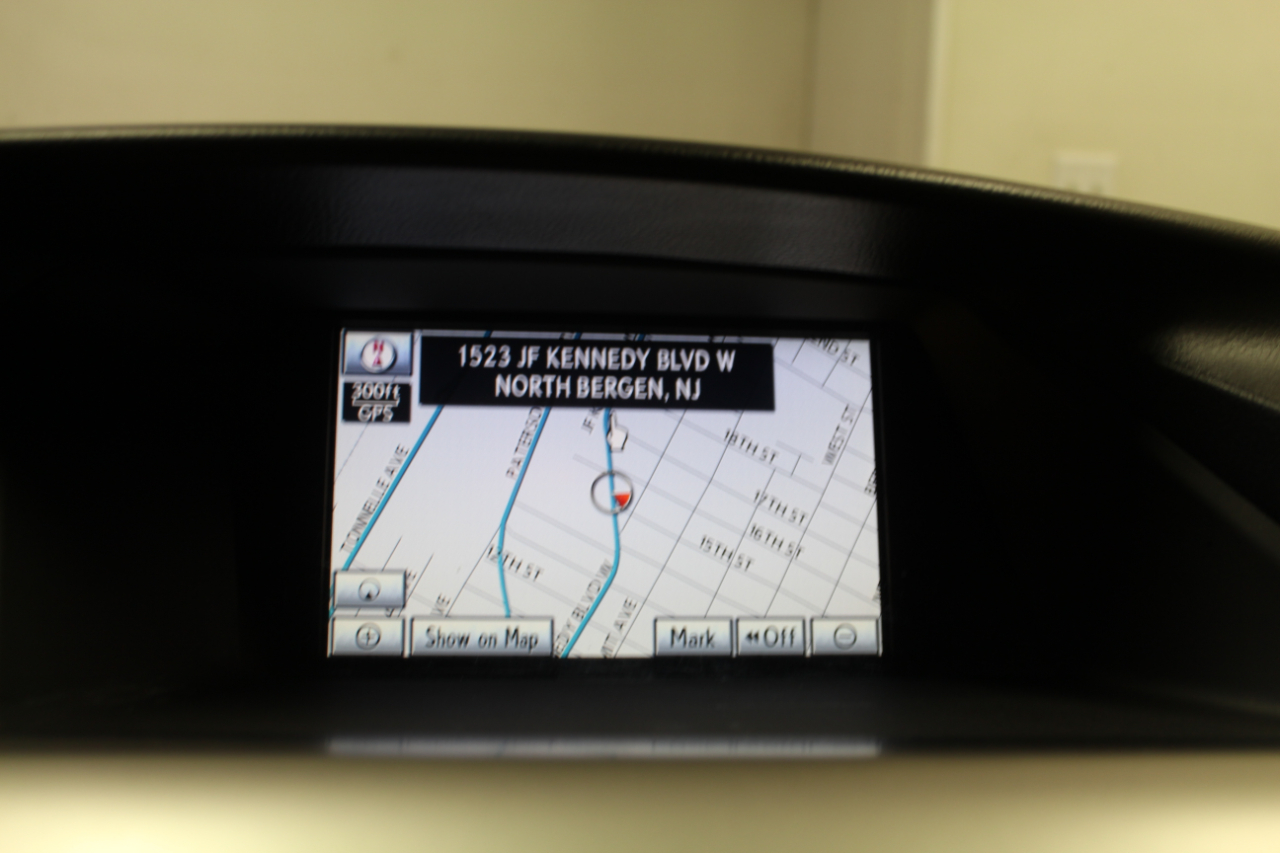 Lexus RX 350 AWD 4dr 2011