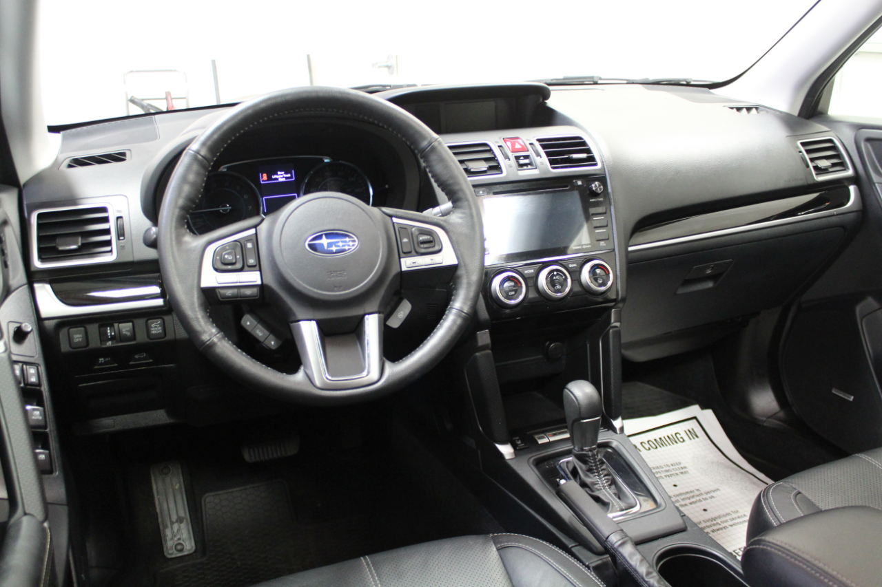 Subaru Forester 2.5i Touring CVT 2018