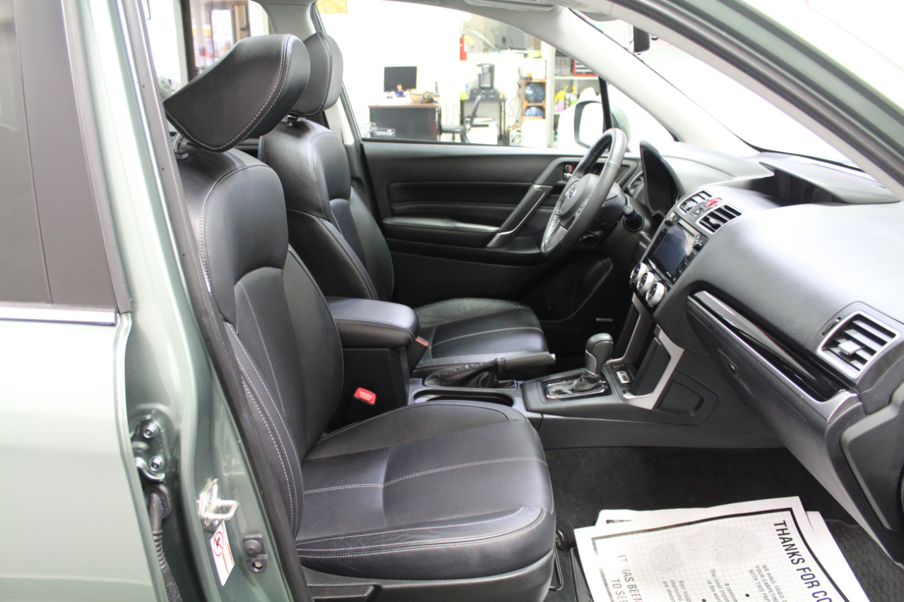 Subaru Forester 2.5i Touring CVT 2018