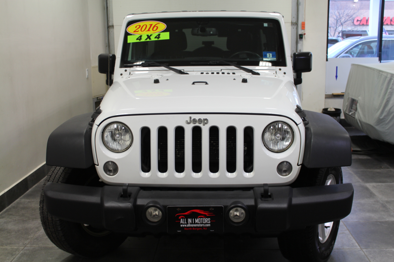 Jeep Wrangler Unlimited 4WD 4dr Sport 2016