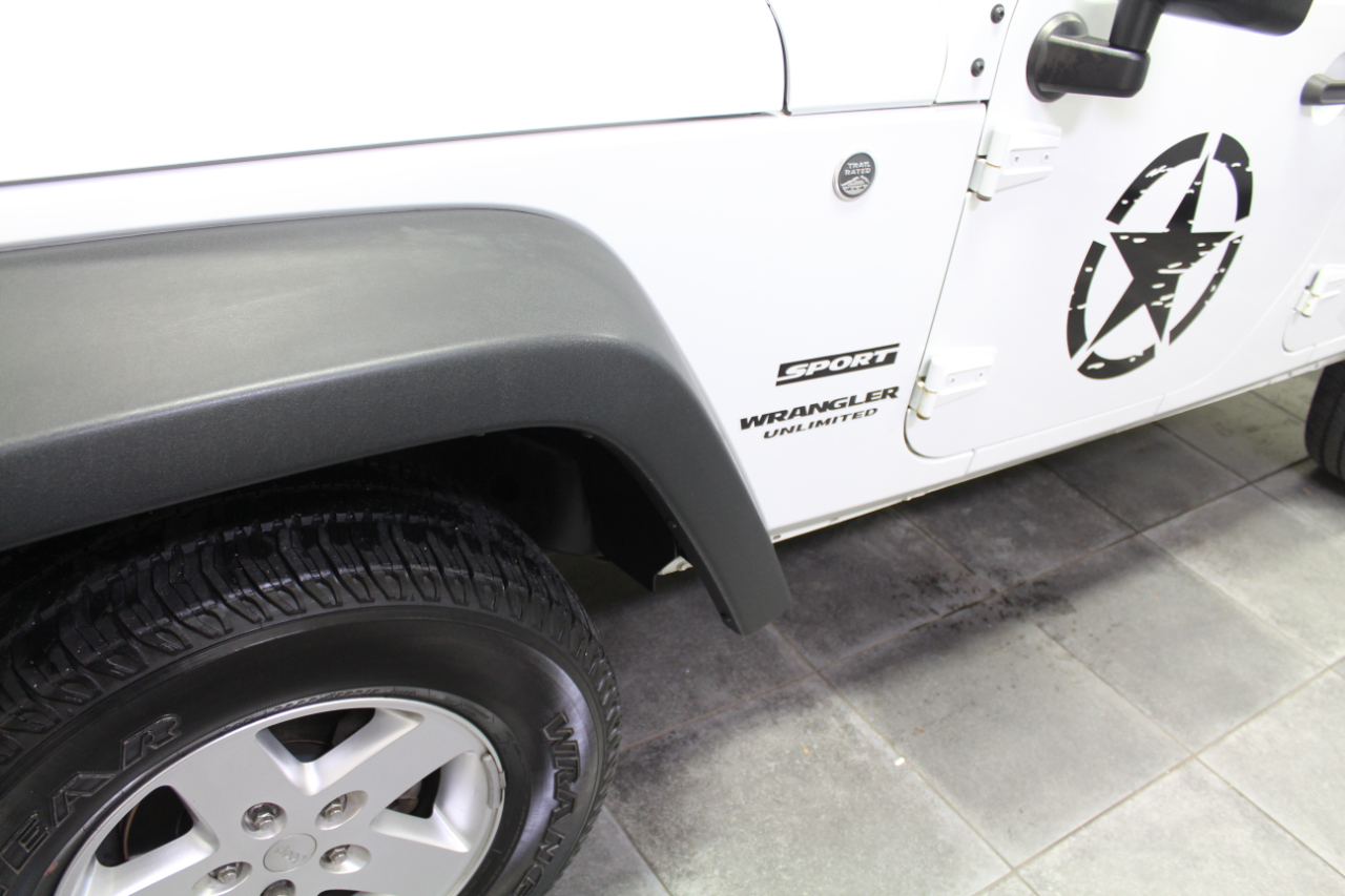 Jeep Wrangler Unlimited 4WD 4dr Sport 2016