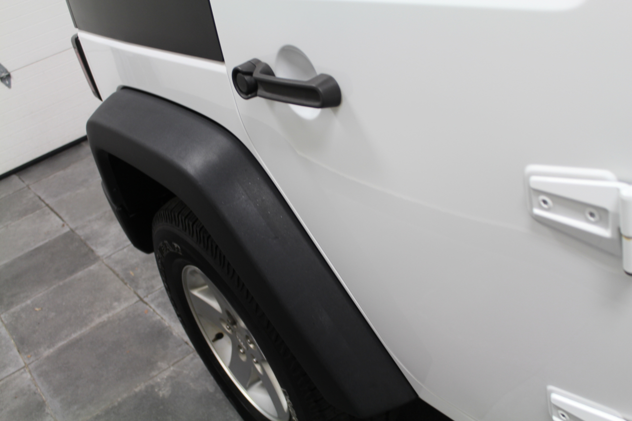 Jeep Wrangler Unlimited 4WD 4dr Sport 2016