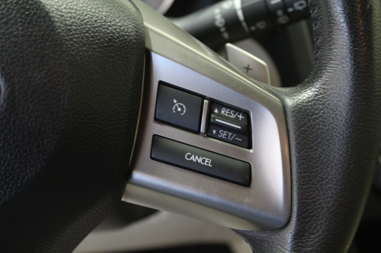 Subaru Impreza Wagon 5dr Auto 2.0i Sport Premium 2014