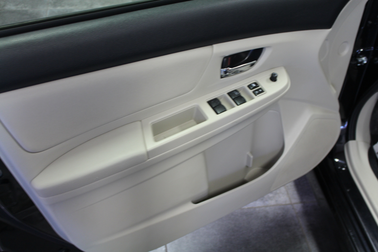 Subaru Impreza Wagon 5dr Auto 2.0i Sport Premium 2014