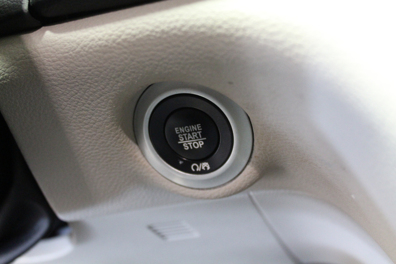 Chrysler Pacifica Limited FWD 2017