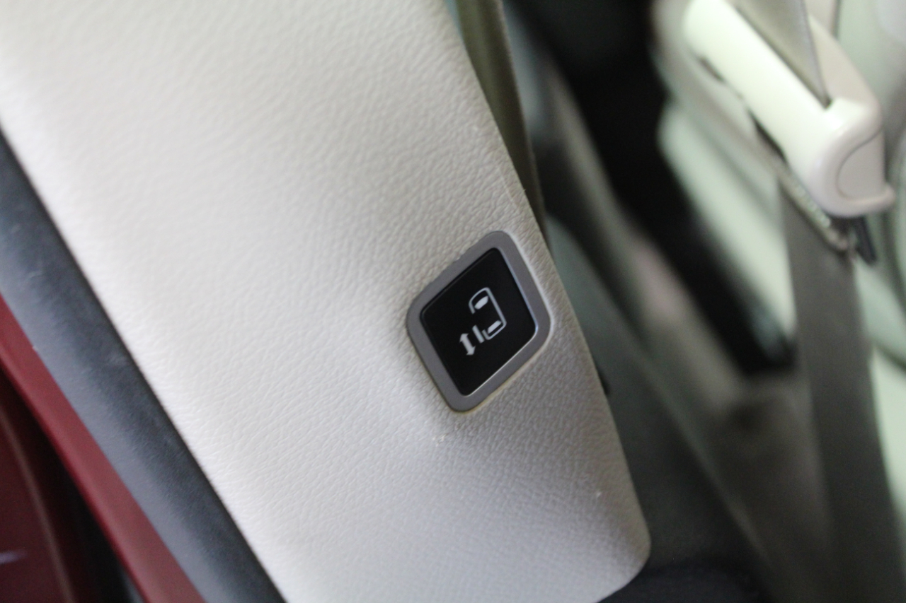 Chrysler Pacifica Limited FWD 2017