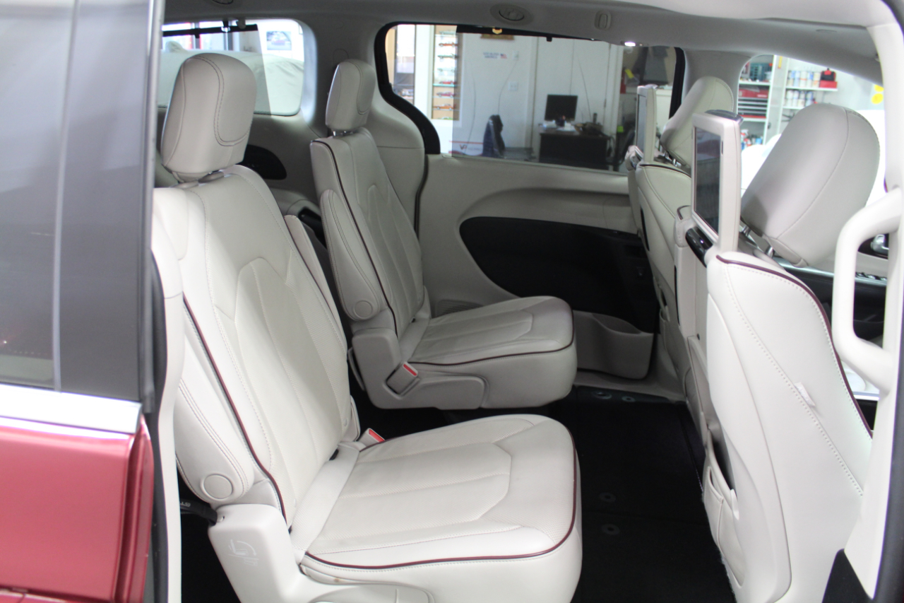 Chrysler Pacifica Limited FWD 2017