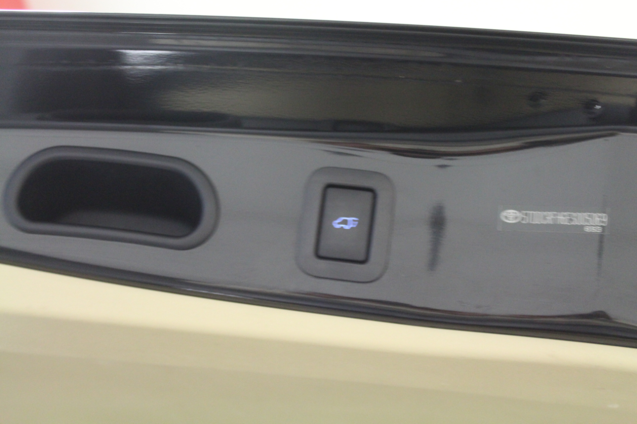 Toyota Highlander Hybrid AWD 4dr Limited Platinum (Natl) 2014