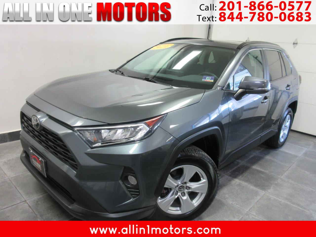 Toyota RAV4 XLE AWD (Natl) 2019