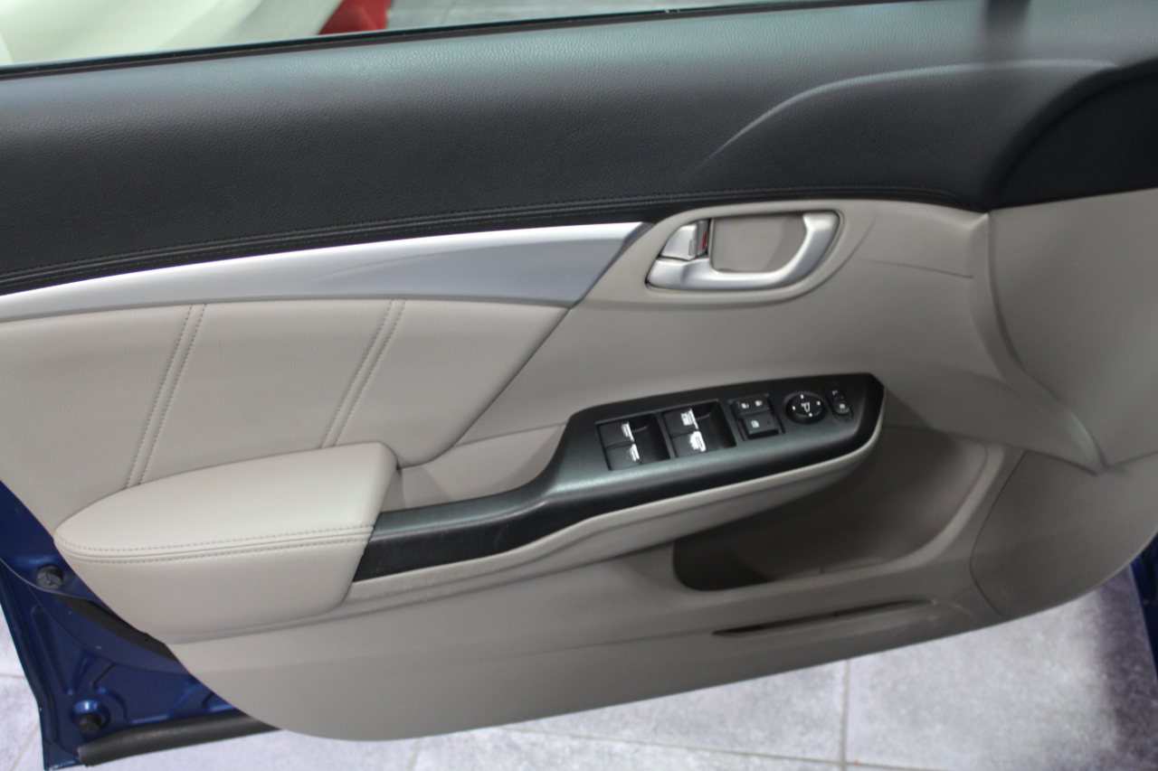 Honda Civic Sedan 4dr CVT EX-L 2015