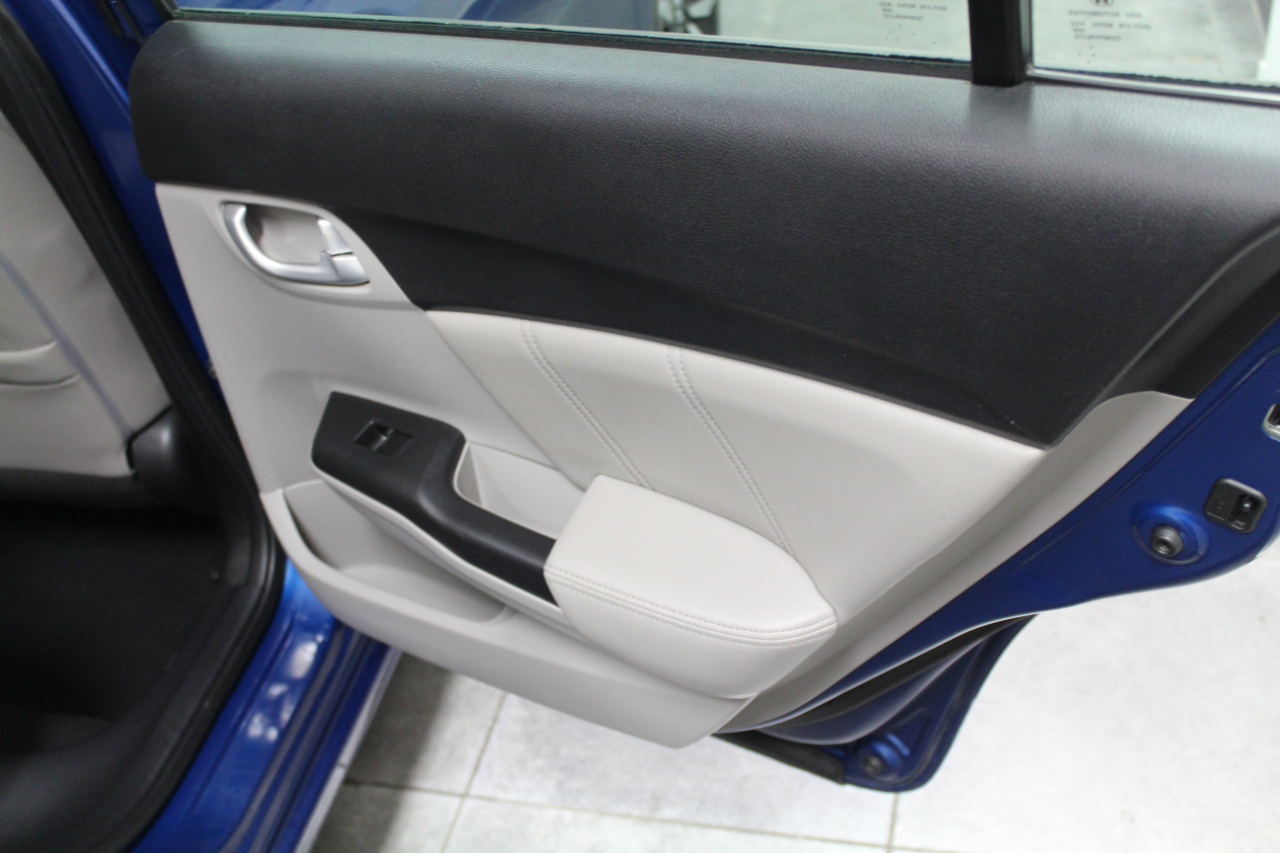 Honda Civic Sedan 4dr CVT EX-L 2015