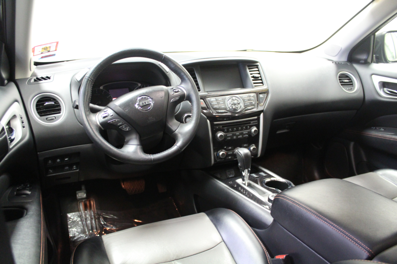 Nissan Pathfinder  2019