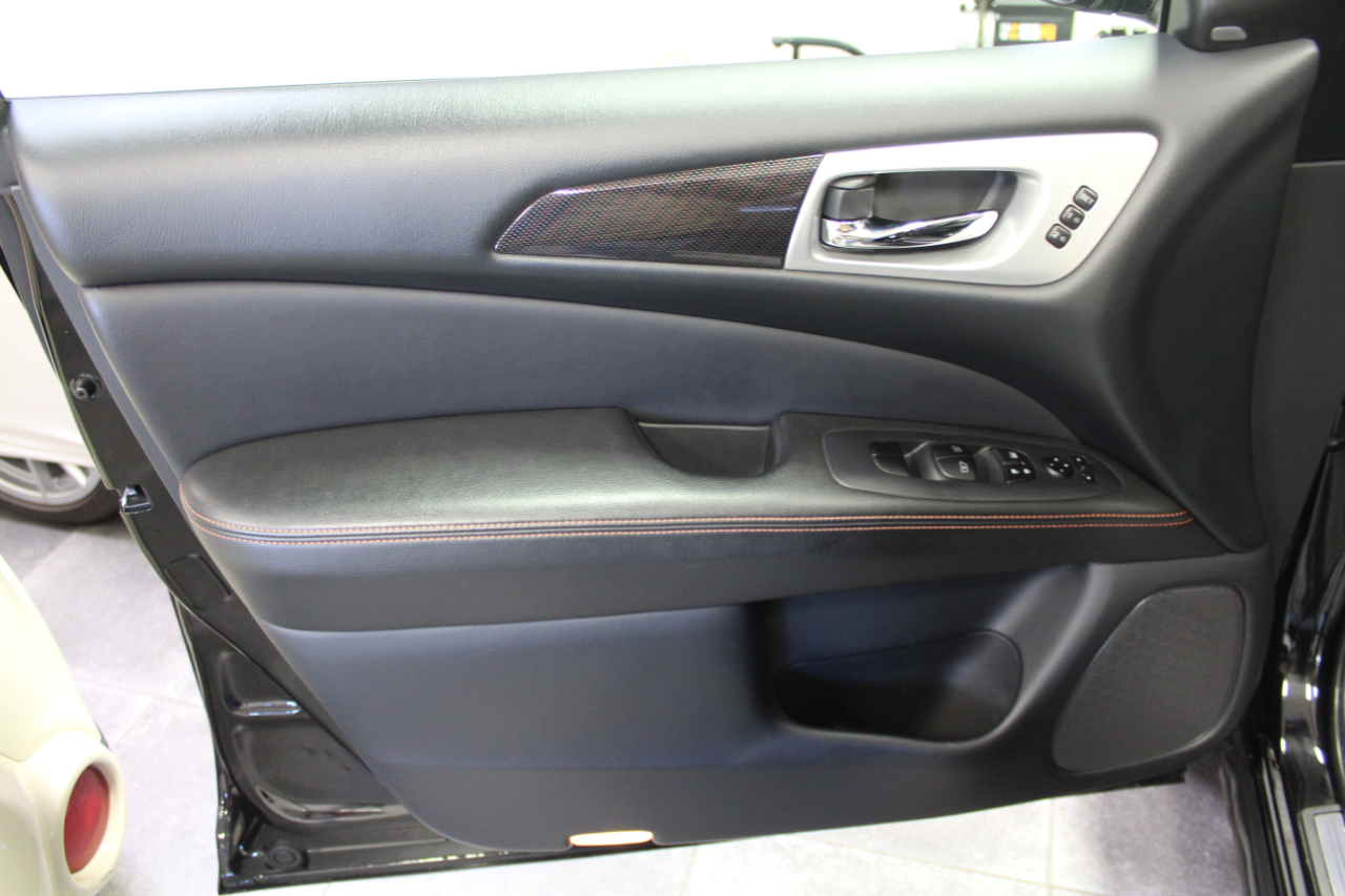 Nissan Pathfinder  2019