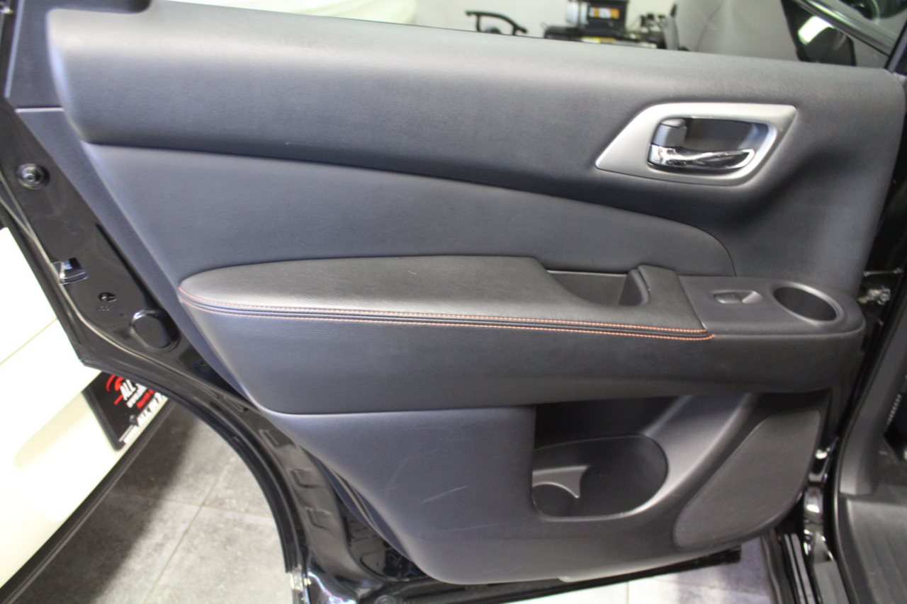 Nissan Pathfinder  2019