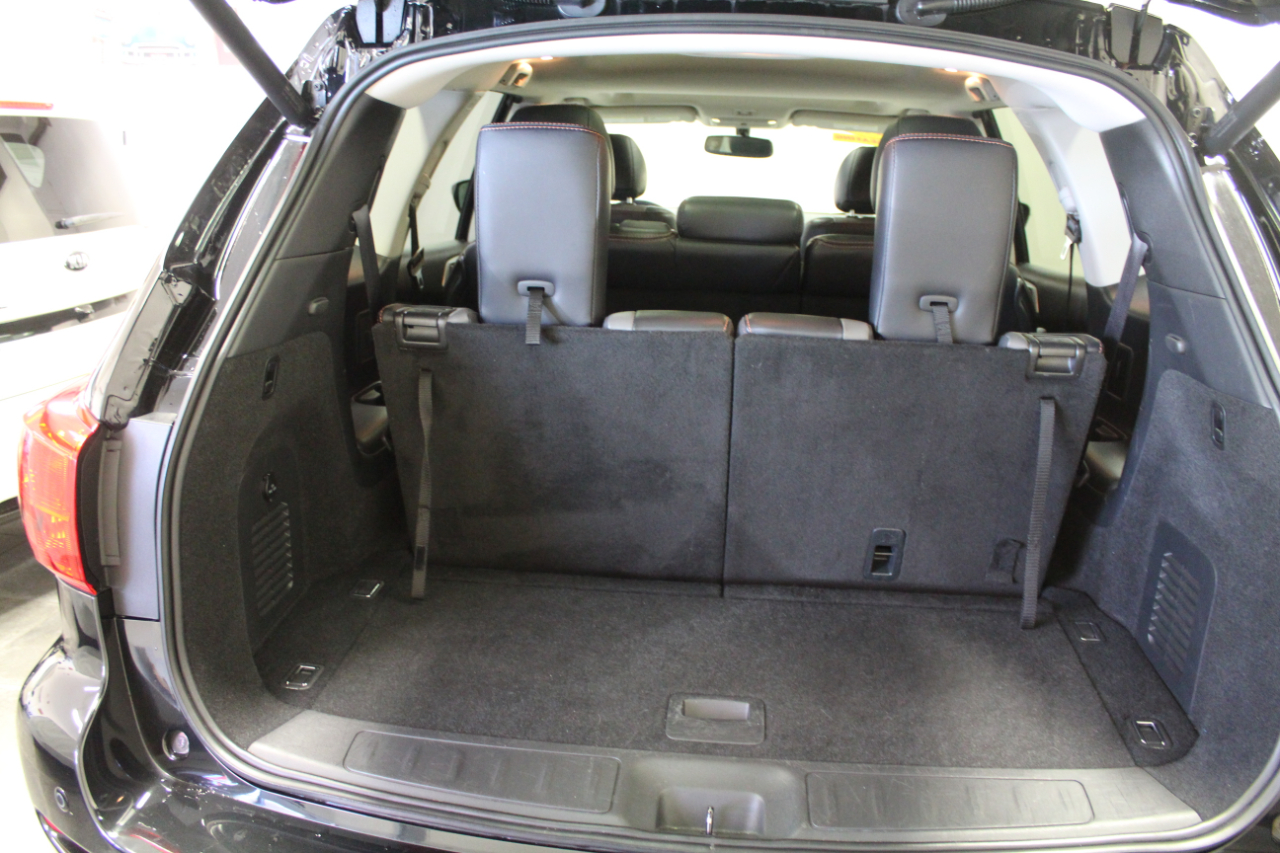 Nissan Pathfinder  2019