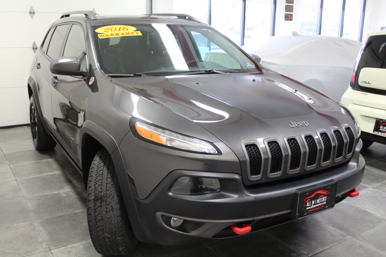 Jeep Cherokee 4WD 4dr Trailhawk 2016
