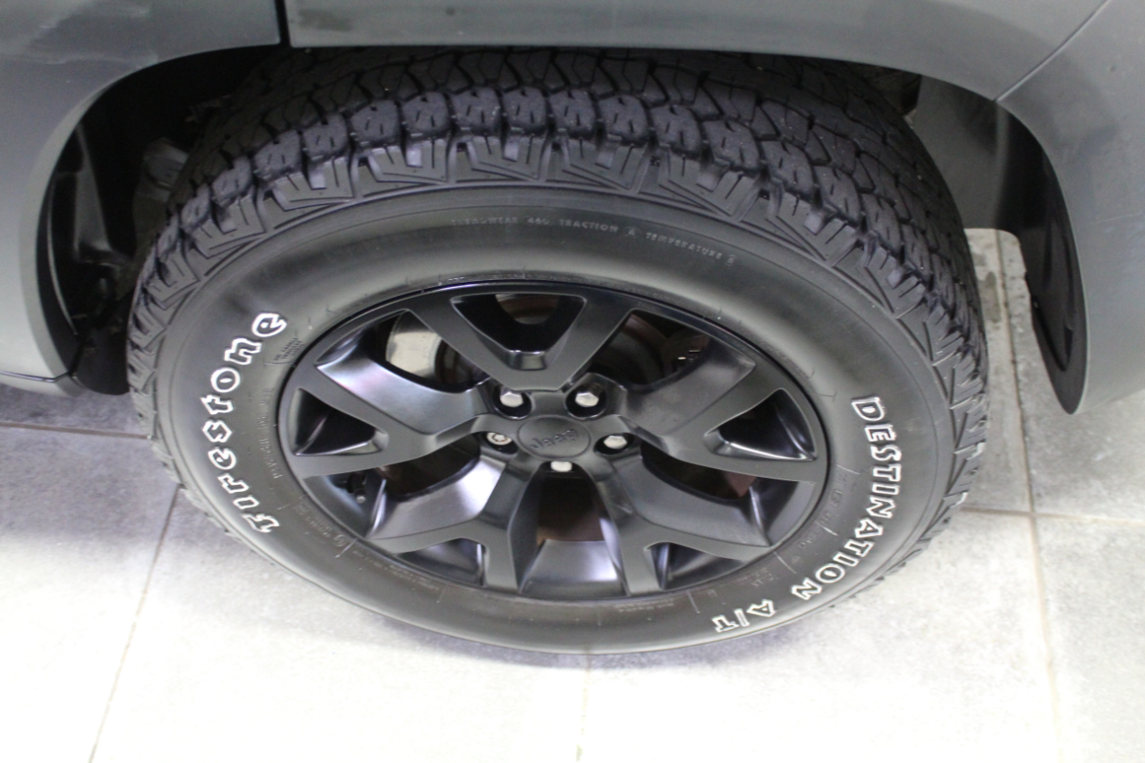 Jeep Cherokee 4WD 4dr Trailhawk 2016