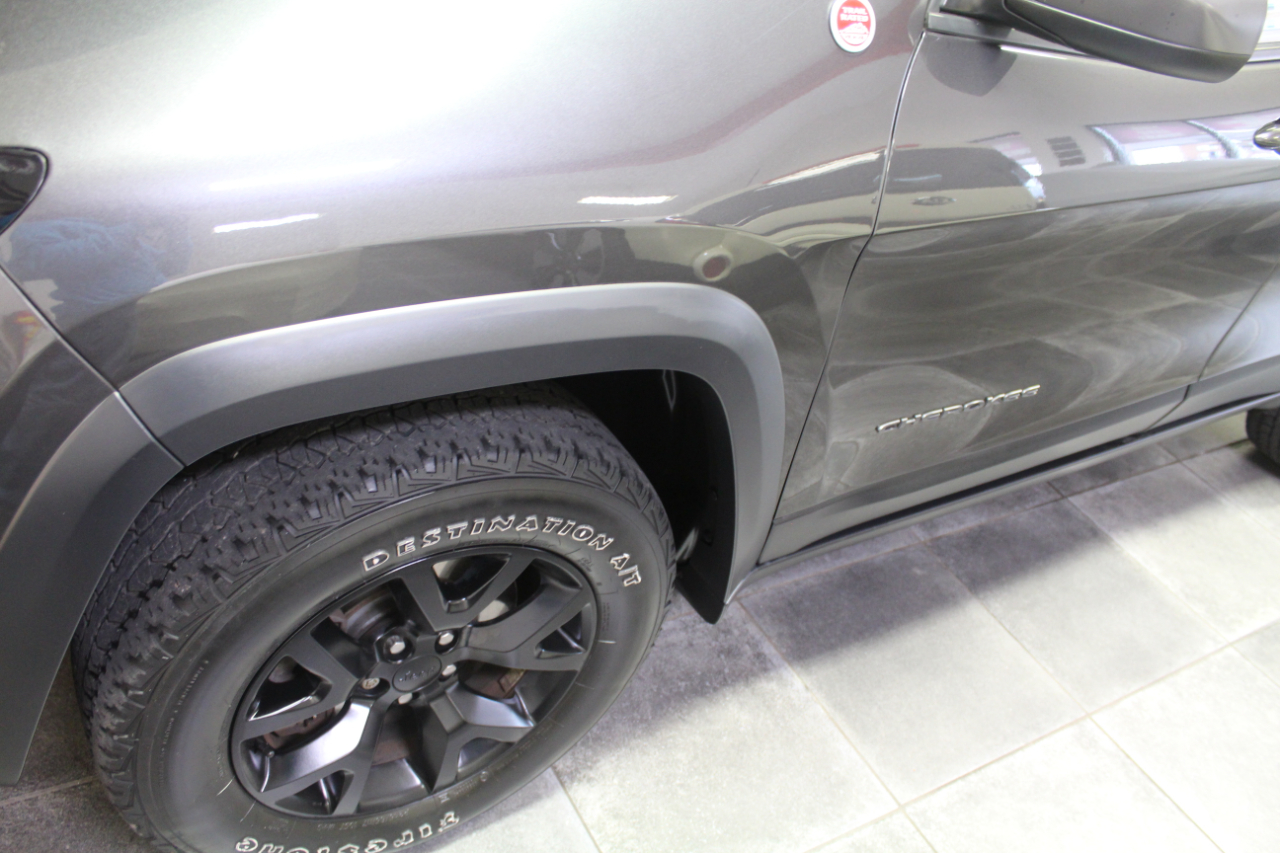 Jeep Cherokee 4WD 4dr Trailhawk 2016