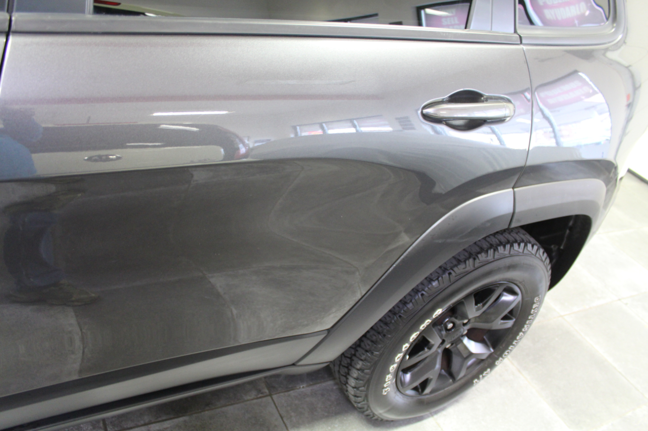 Jeep Cherokee 4WD 4dr Trailhawk 2016