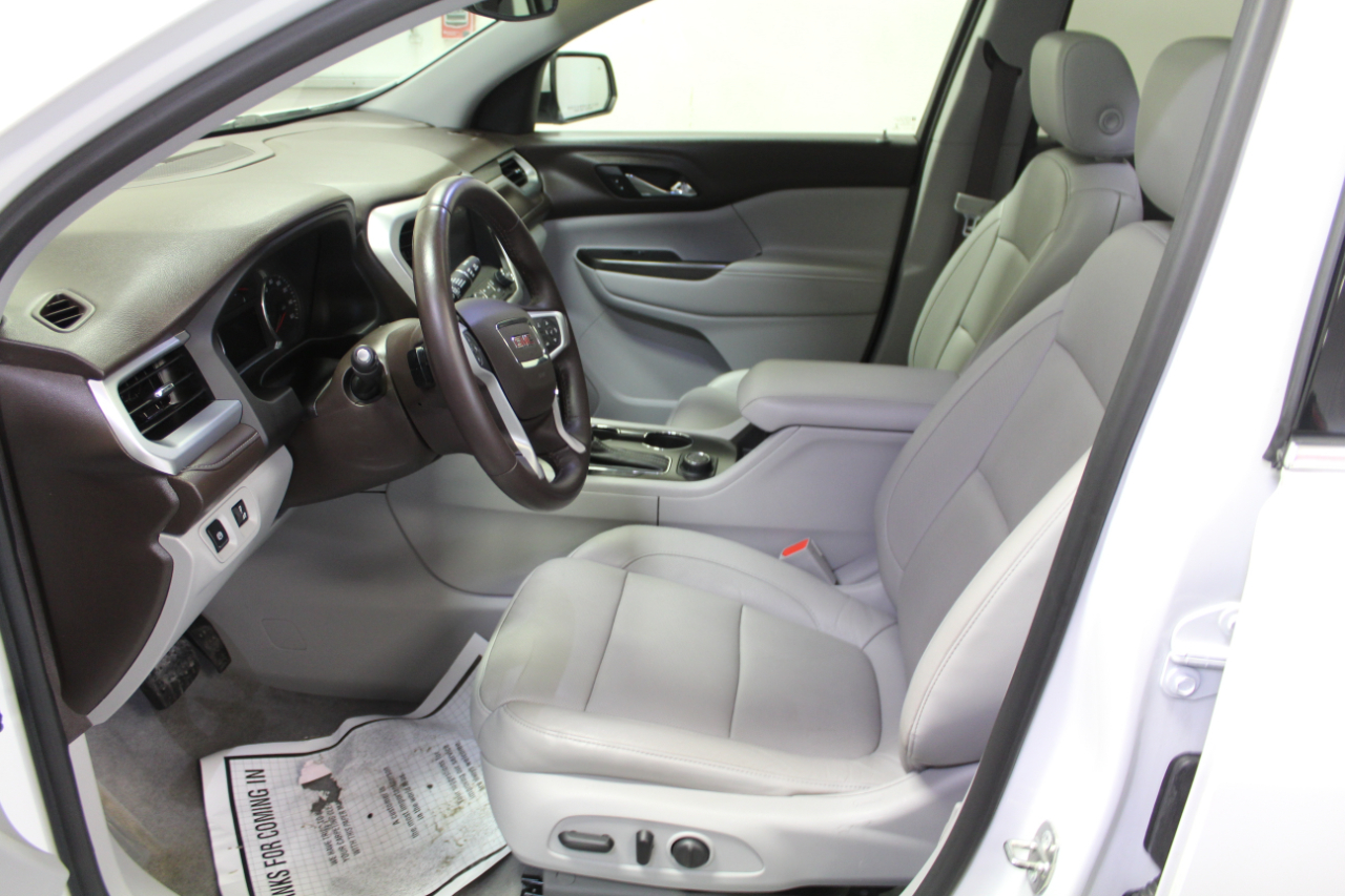 GMC Acadia AWD 4dr SLT w/SLT-1 2017