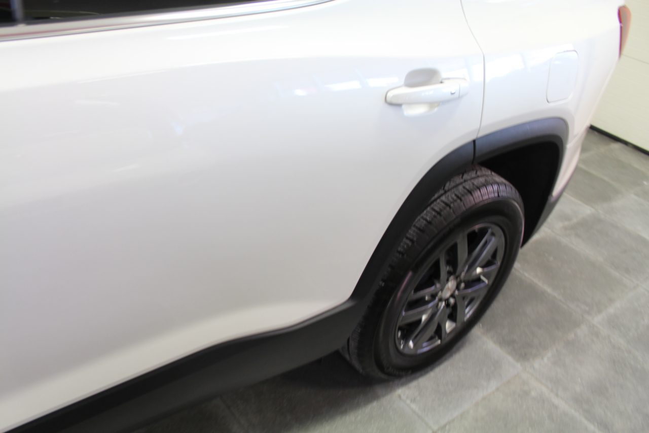 GMC Acadia AWD 4dr SLT w/SLT-1 2017