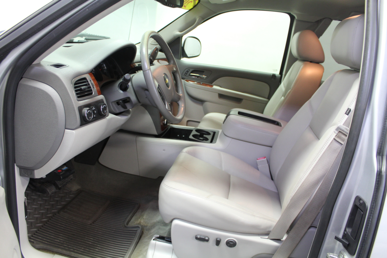 Chevrolet Silverado 1500 4WD Ext Cab 143.5" LTZ 2013